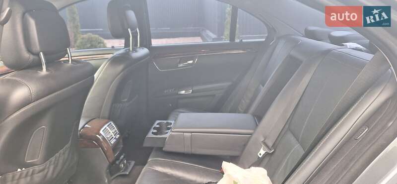 Седан Mercedes-Benz S-Class 2007 в Луцке