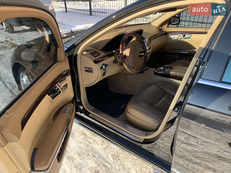 Седан Mercedes-Benz S-Class 2007 в Львові