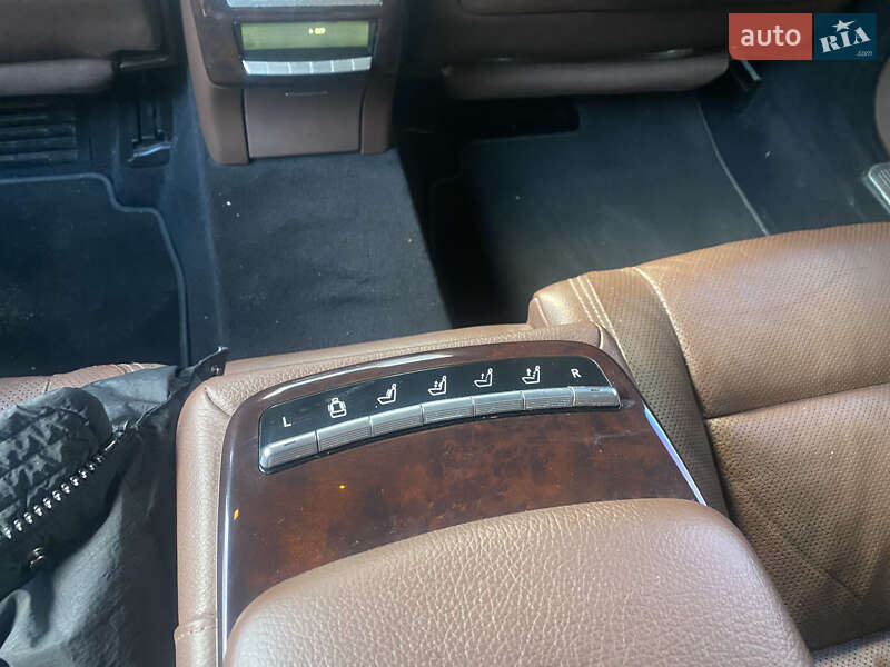 Седан Mercedes-Benz S-Class 2010 в Львове