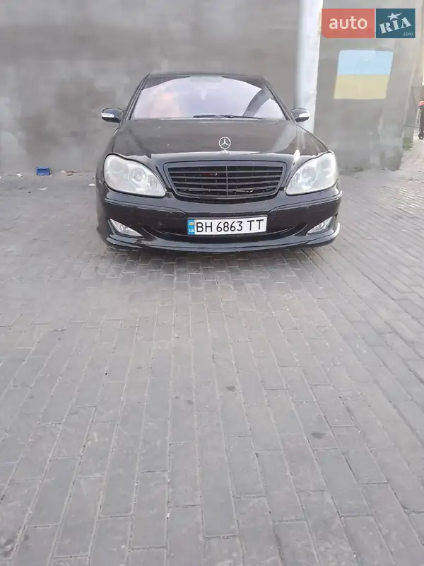 Mercedes-Benz S-Class 2004