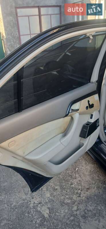 Седан Mercedes-Benz S-Class 2004 в Болграде
