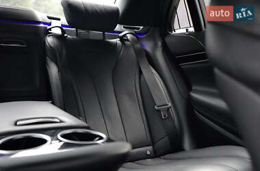 Седан Mercedes-Benz S-Class 2013 в 