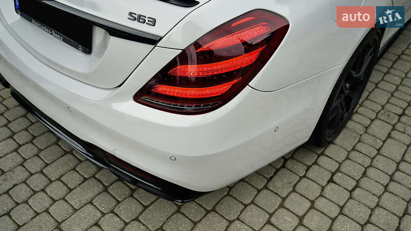 Седан Mercedes-Benz S-Class 2013 в Львові