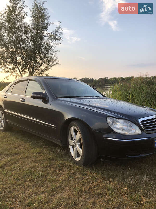 Седан Mercedes-Benz S-Class 2004 в Черновцах