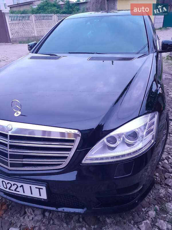 Седан Mercedes-Benz S-Class 2006 в Киеве