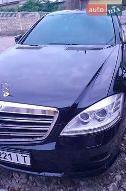 Седан Mercedes-Benz S-Class 2006 в 