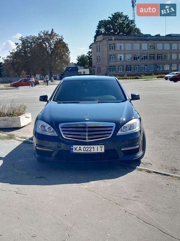 Седан Mercedes-Benz S-Class 2006 в Киеве