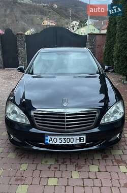 Седан Mercedes-Benz S-Class 2008 в Виноградове