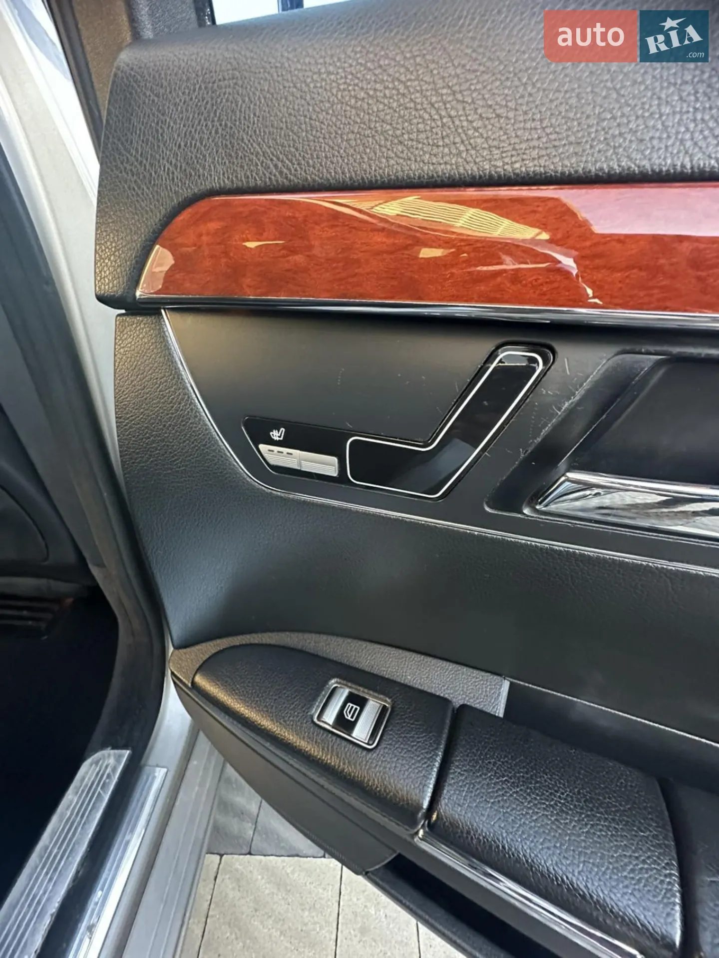 Mercedes-Benz S-Class 2006 VIN WDD2210221A042787 фото оголошення 178 з 206