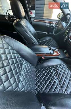 Седан Mercedes-Benz S-Class 2006 в 