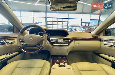 Седан Mercedes-Benz S-Class 2009 в Черновцах