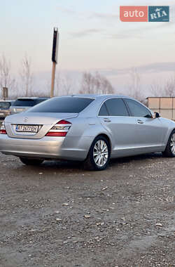 Седан Mercedes-Benz S-Class 2006 в Коломиї