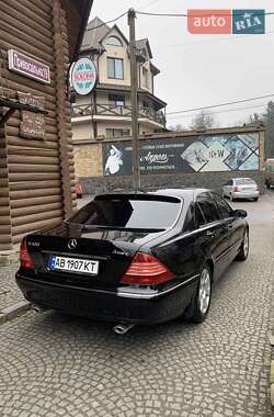 Седан Mercedes-Benz S-Class 2004 в 