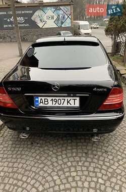 Седан Mercedes-Benz S-Class 2004 в 