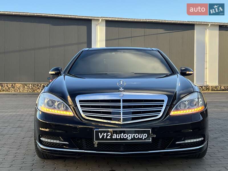 Mercedes-Benz S-Class 2009