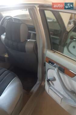 Седан Mercedes-Benz S-Class 1984 в 