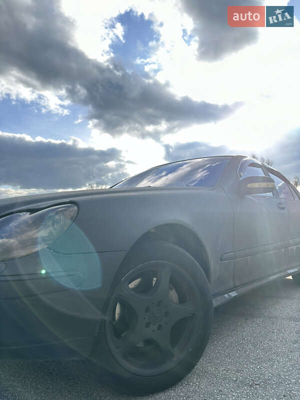 Седан Mercedes-Benz S-Class 2003 в Запорожье