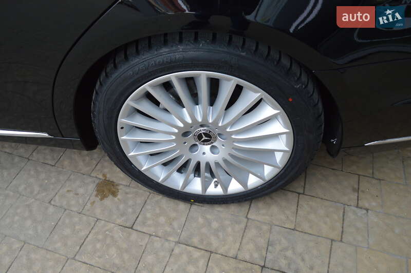 Седан Mercedes-Benz S-Class 2019 в Львові