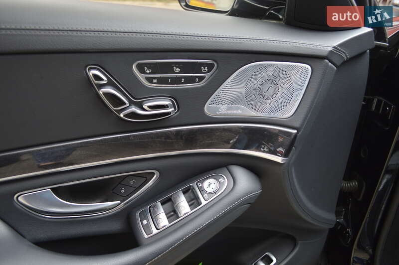 Седан Mercedes-Benz S-Class 2019 в Львові