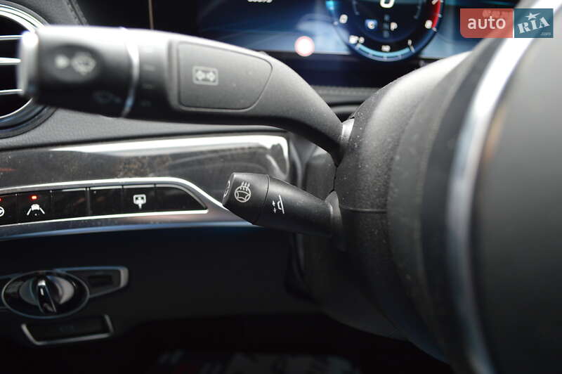 Седан Mercedes-Benz S-Class 2019 в Львові