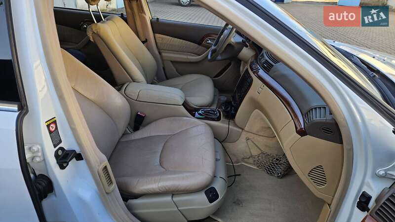 Седан Mercedes-Benz S-Class 2000 в Ужгороді