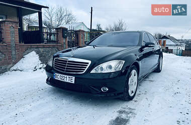 Седан Mercedes-Benz S-Class 2007 в Умани