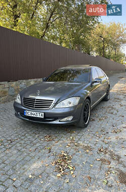 Седан Mercedes-Benz S-Class 2006 в Львові