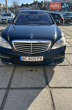 Седан Mercedes-Benz S-Class 2006 в Львові