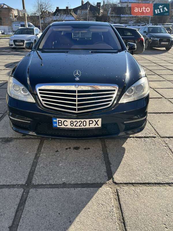 Mercedes-Benz S-Class 2006