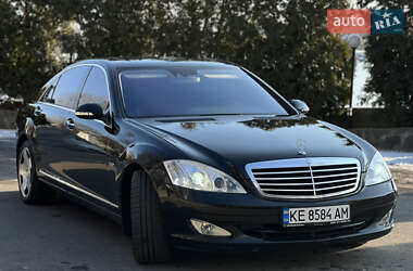 Седан Mercedes-Benz S-Class 2006 в Кропивницком