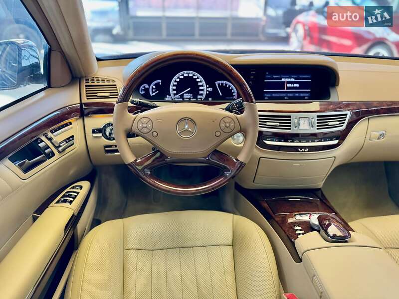 Седан Mercedes-Benz S-Class 2009 в Львове