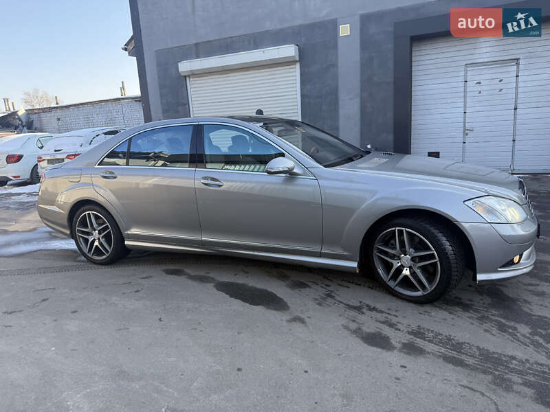 Седан Mercedes-Benz S-Class 2009 в Києві