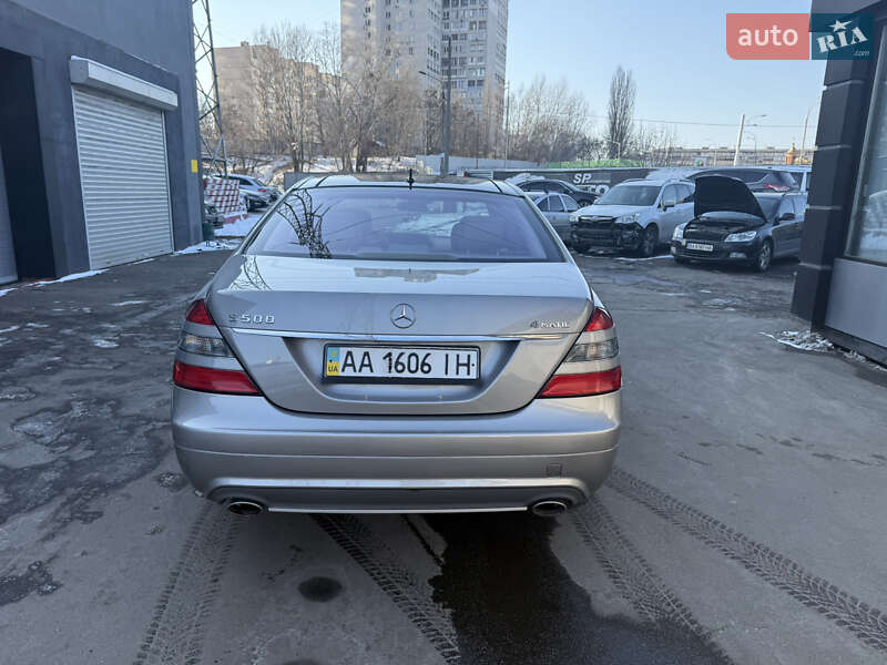 Седан Mercedes-Benz S-Class 2009 в Києві
