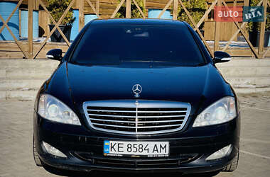 Седан Mercedes-Benz S-Class 2006 в Кривому Розі