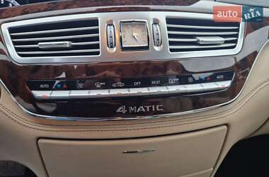 Седан Mercedes-Benz S-Class 2012 в 