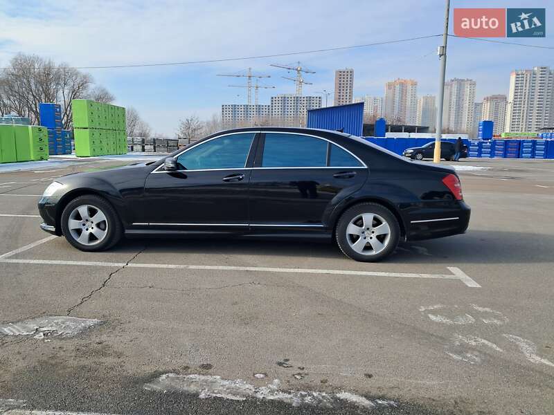 Седан Mercedes-Benz S-Class 2008 в Киеве