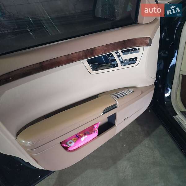 Седан Mercedes-Benz S-Class 2006 в Киеве