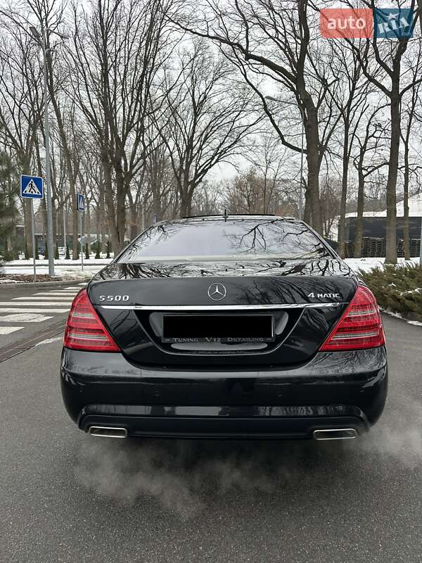 Седан Mercedes-Benz S-Class 2012 в Киеве фото 10 Седан Mercedes-Benz S-Class 2012 в Киеве