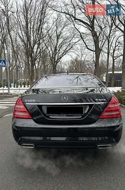 Седан Mercedes-Benz S-Class 2012 в 