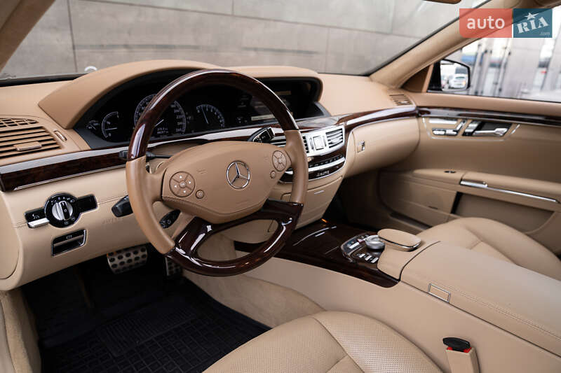 Седан Mercedes-Benz S-Class 2012 в Киеве