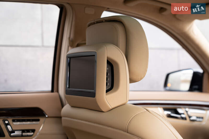 Седан Mercedes-Benz S-Class 2012 в Киеве