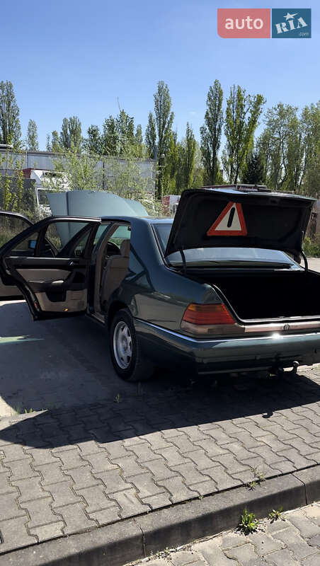 Седан Mercedes-Benz S-Class 1995 в Львове