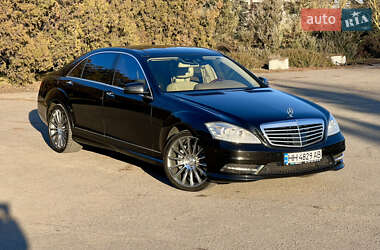 Седан Mercedes-Benz S-Class 2012 в Чорноморську