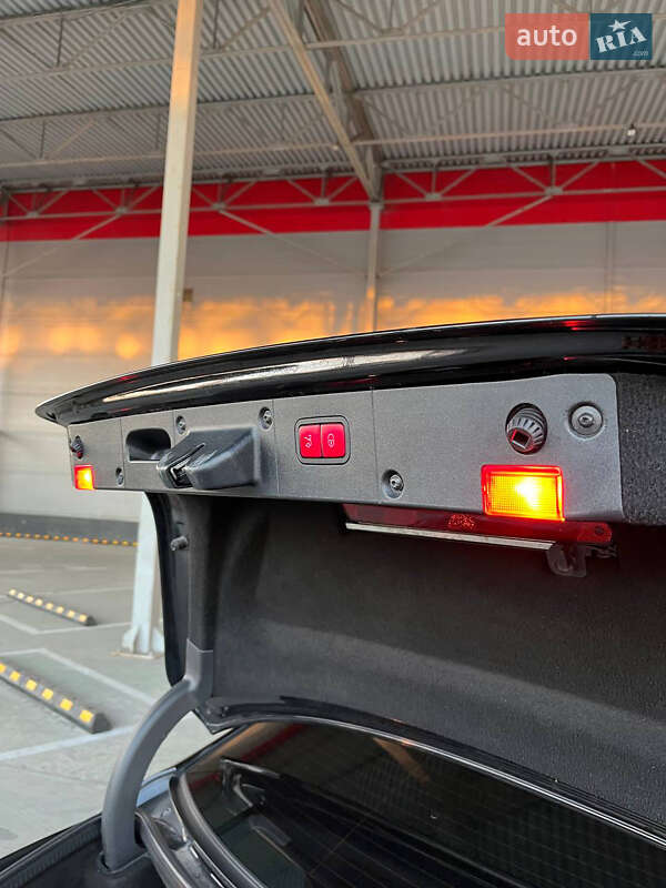 Седан Mercedes-Benz S-Class 2008 в Рівному