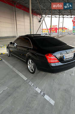 Седан Mercedes-Benz S-Class 2008 в 