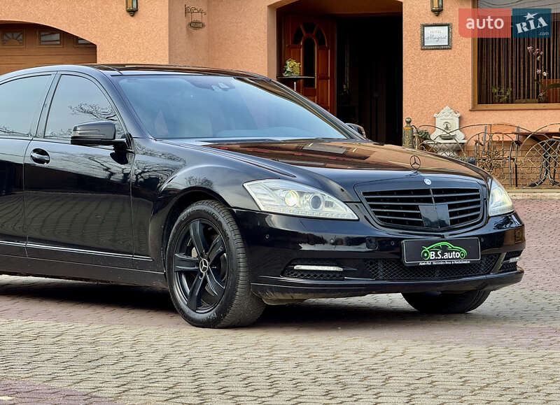 Седан Mercedes-Benz S-Class 2011 в Мукачево