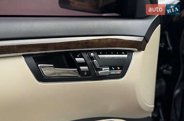 Седан Mercedes-Benz S-Class 2011 в 