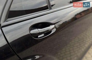 Седан Mercedes-Benz S-Class 2011 в 