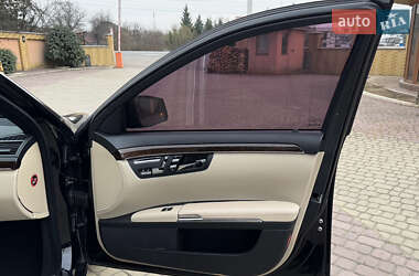 Седан Mercedes-Benz S-Class 2011 в 