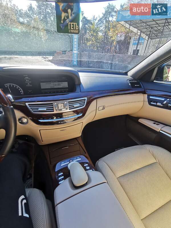 Седан Mercedes-Benz S-Class 2012 в Києві